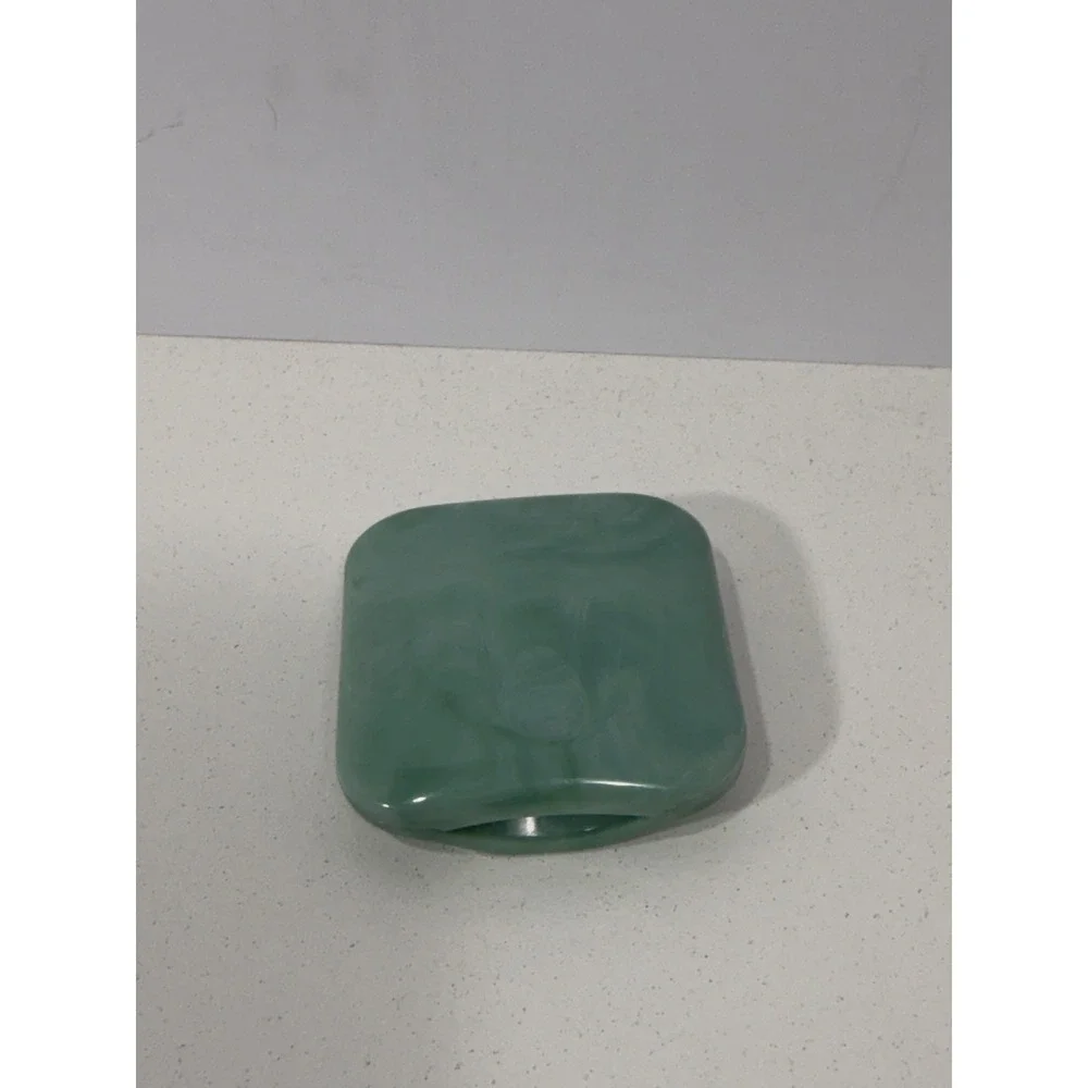 Clinique Soft Finish Pressed Powder‎ Soft Vanilla Vintage Green Marble Compact